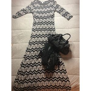 Black & White Maxi (3/4 length sleeve) Forever 21